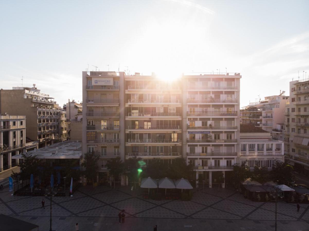 Magnolia City Suite Patras Exteriér fotografie